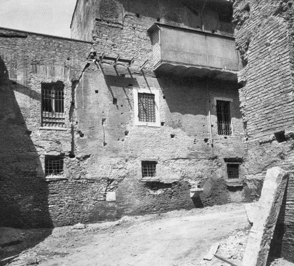 Il tratto nord di via Biberatica durante i lavori del Governatorato