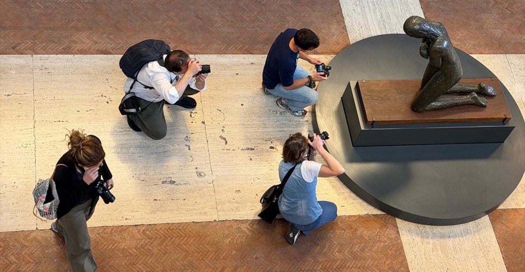 Modellare la luce: fotografare Brâncuși