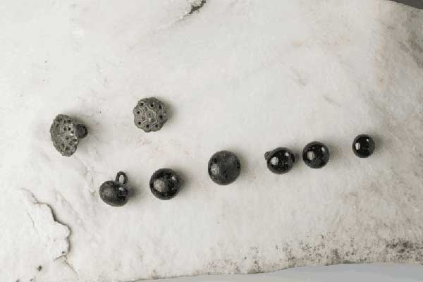 Chiudere e decorare (sezione II, foto II, 3)