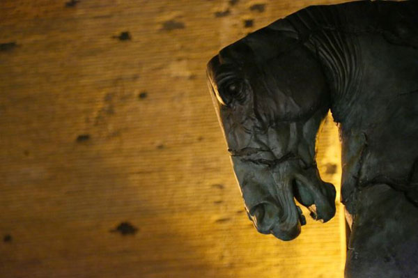 Gustavo Aceves, Installation view of Lapidarium - Mario Basilio