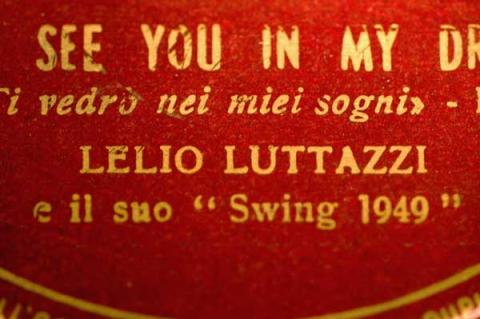 07. Etichetta di un disco pubblicato dalla Cgd, Compagnia Generale del Disco 07. Etichetta di un disco pubblicato dalla Cgd, Compagnia Generale del Disco